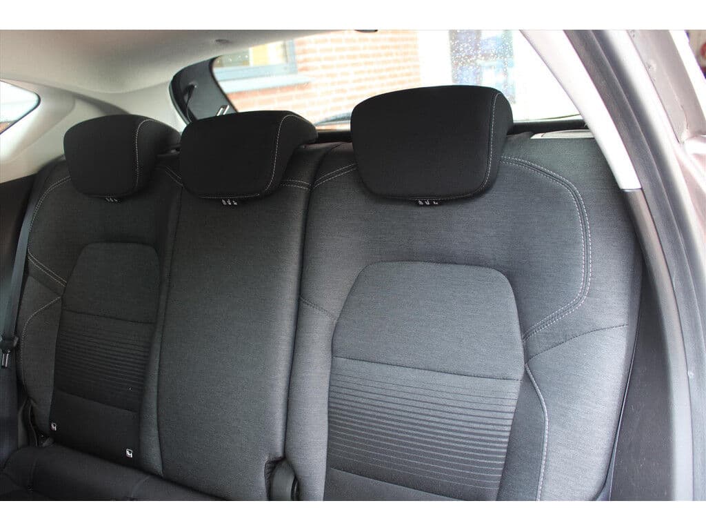 Renault Captur Ii Tce *Zen* | Door Ons Onderhouden!! | Carplay | Navigatie | Camera | Vol-Led | A/C | Cruise-Control | All-Weather | thumbnail 14