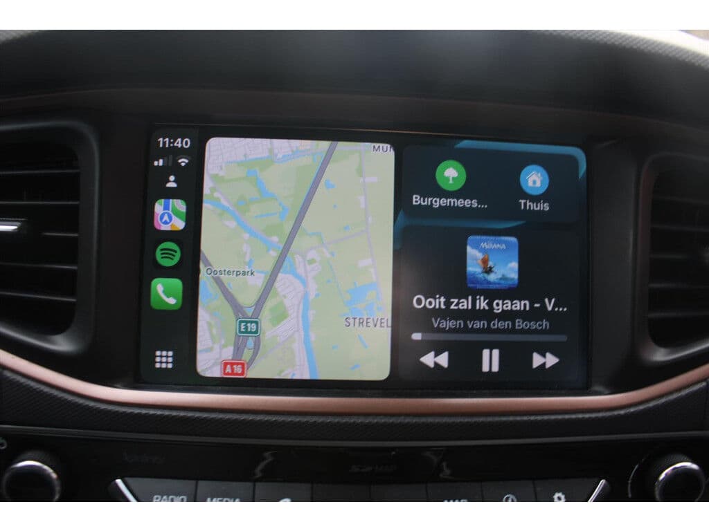 Hyundai Ioniq Ev *Comfort* | Soh 99.9% | Carplay | Adaptive Cruise & Climate Control | Camera | Pdc | Navigatie | Bluetooth | thumbnail 8