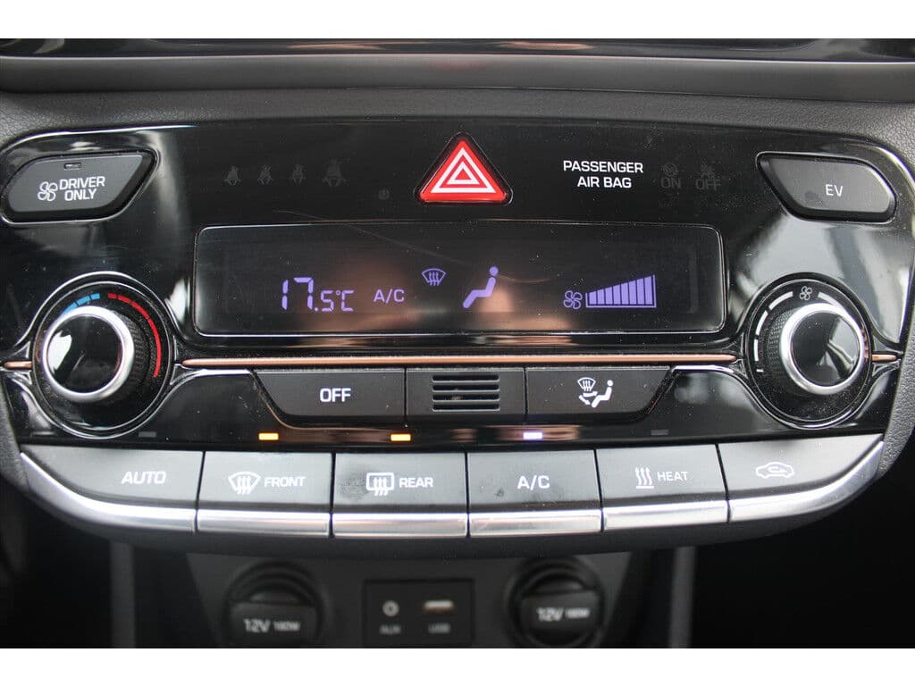 Hyundai Ioniq Ev *Comfort* | Soh 99.9% | Carplay | Adaptive Cruise & Climate Control | Camera | Pdc | Navigatie | Bluetooth | thumbnail 11