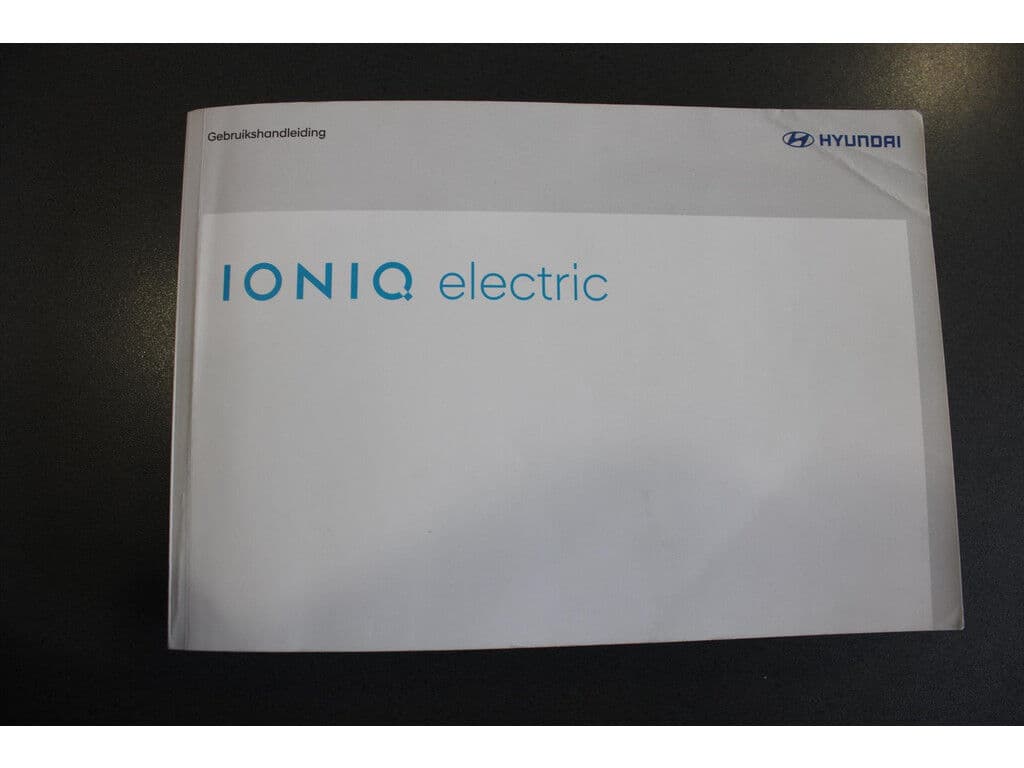 Hyundai Ioniq Ev *Comfort* | Soh 99.9% | Carplay | Adaptive Cruise & Climate Control | Camera | Pdc | Navigatie | Bluetooth | thumbnail 17