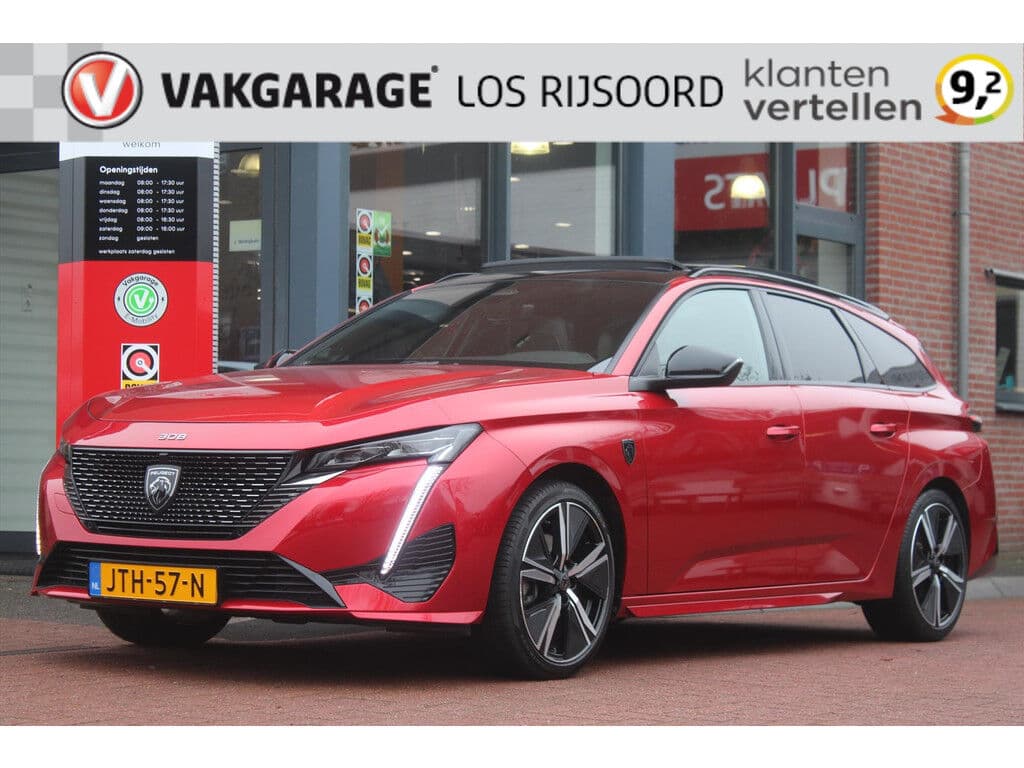 Peugeot 308 Sw 1.2 Puretech Aut. *Gt* | Carplay | Schuifdak | Adaptive Cruise & Climate Control | Stoel & Stuurverwarming | Camera | Pdc | Bluetooth |