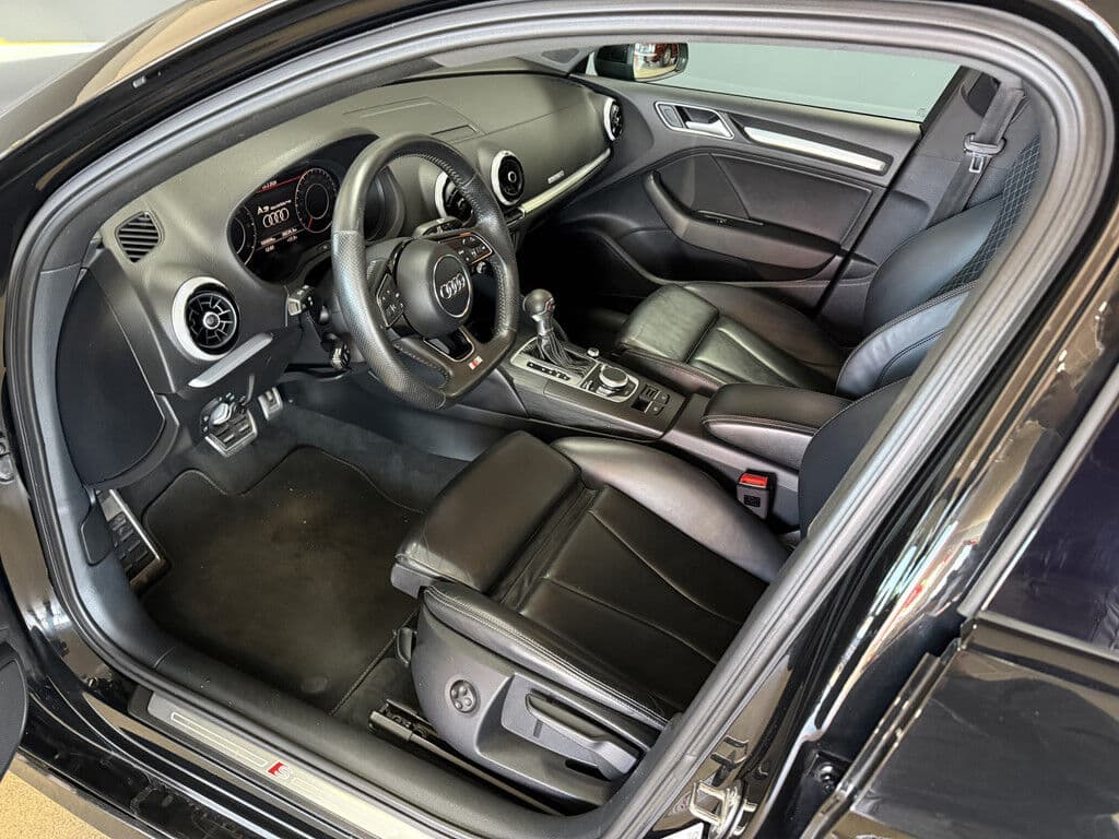 Audi A3 Quattro 2.0 Tdi | 3x S-Line | Virtual Cockpit thumbnail 7