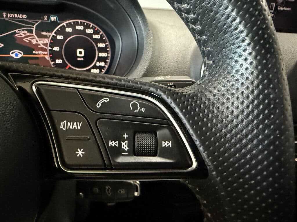 Audi A3 Quattro 2.0 Tdi | 3x S-Line | Virtual Cockpit thumbnail 15