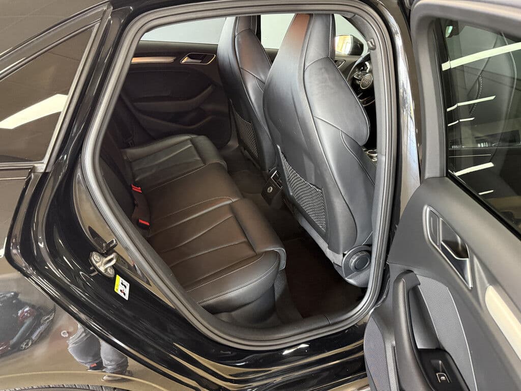 Audi A3 Quattro 2.0 Tdi | 3x S-Line | Virtual Cockpit thumbnail 20