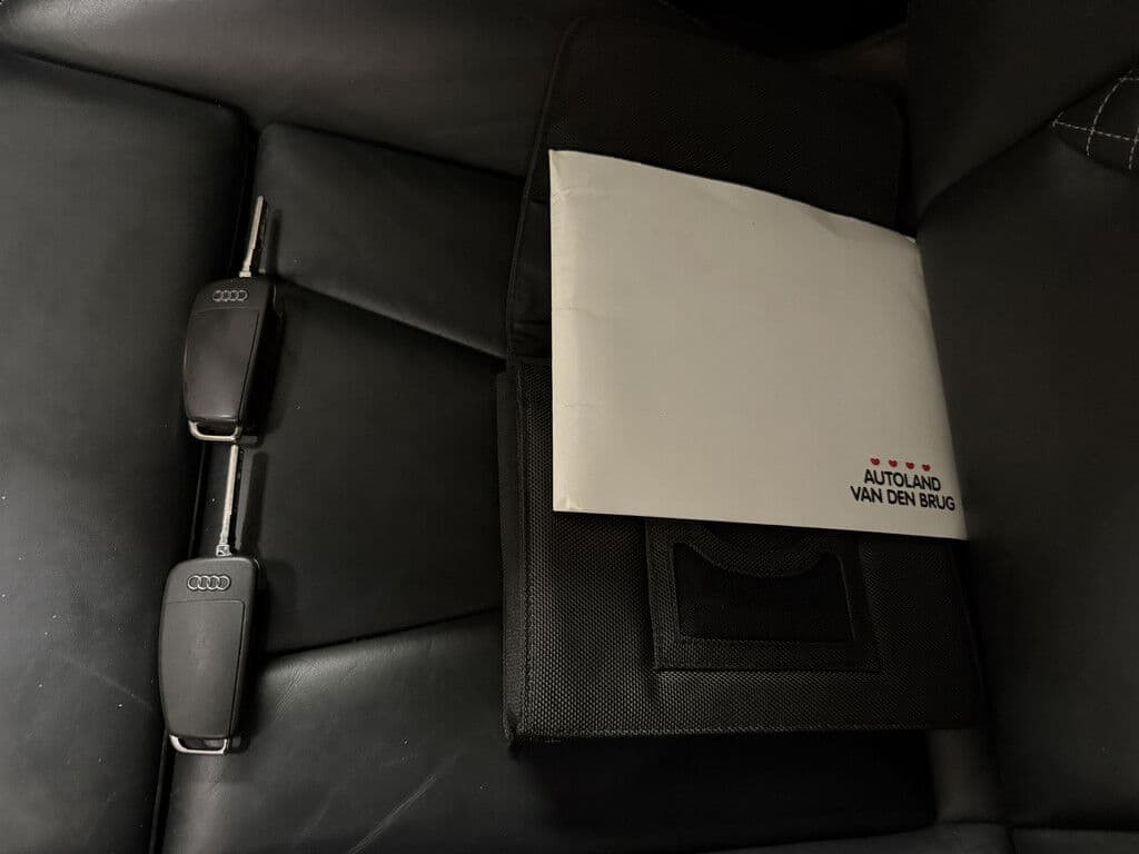 Audi A3 Quattro 2.0 Tdi | 3x S-Line | Virtual Cockpit thumbnail 25