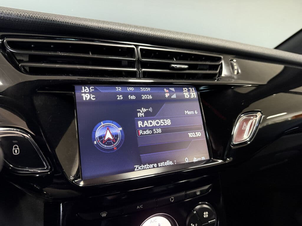 CitroëN Ds3 1.2 Vti So Chic | Leder thumbnail 10