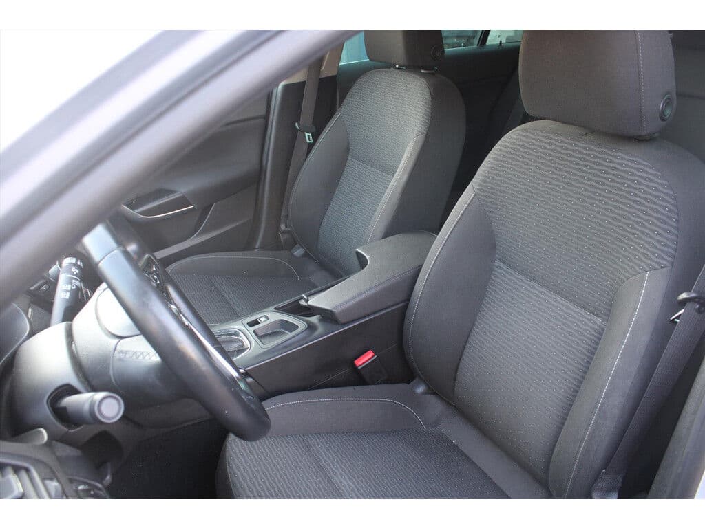 Opel Insignia Sports Tourer 1.6 Turbo Aut *Edition* | Trekhaak | Camera | Stoelverwarming | Cruise & Climate Control | Carplay | thumbnail 13