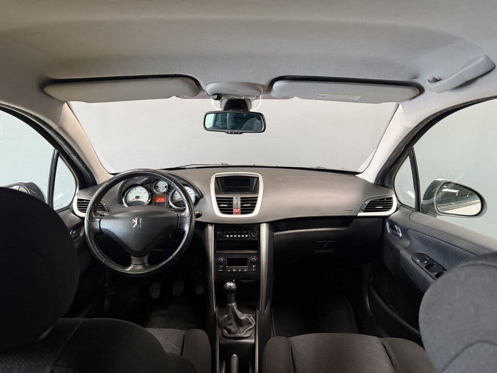 Peugeot 207 1.6-16v Xs Pack | Nieuwe Apk thumbnail 8