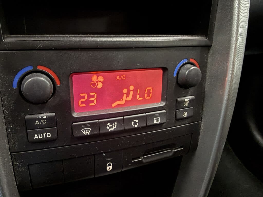 Peugeot 207 1.6-16v Xs Pack | Nieuwe Apk thumbnail 10