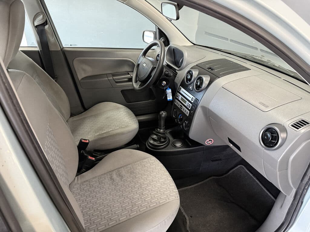 Ford Fusion 1.4-16v Style | Nieuwe Apk thumbnail 7