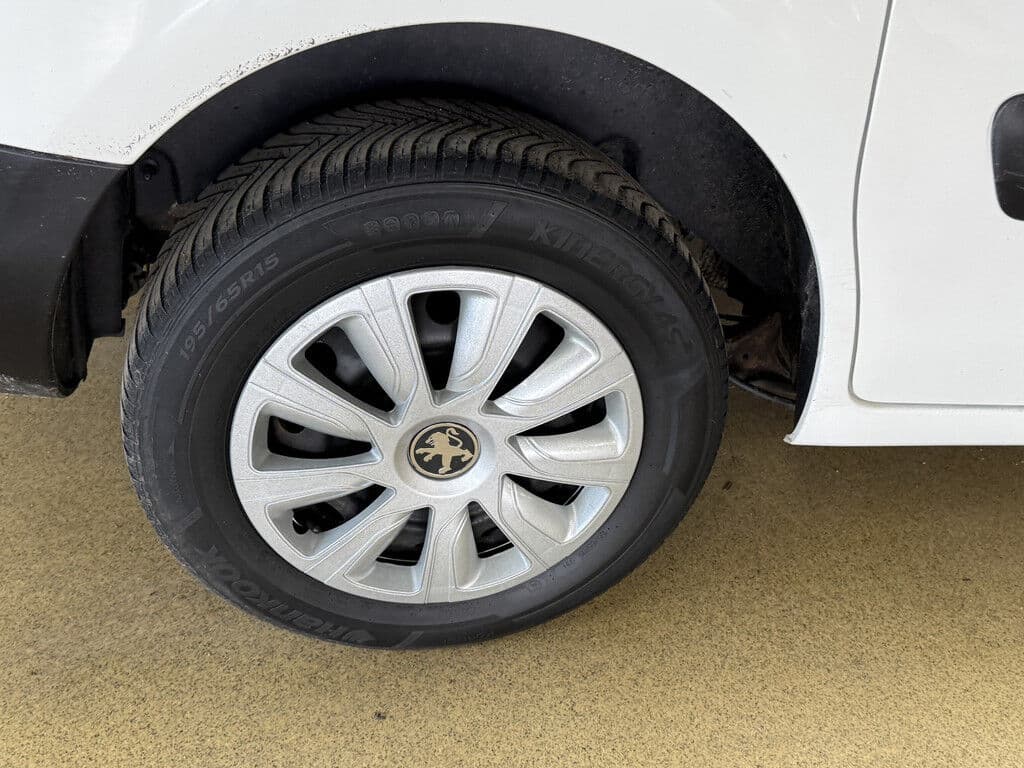 Peugeot Partner 122 1.6 Hdi L1 Xr Profit + thumbnail 8