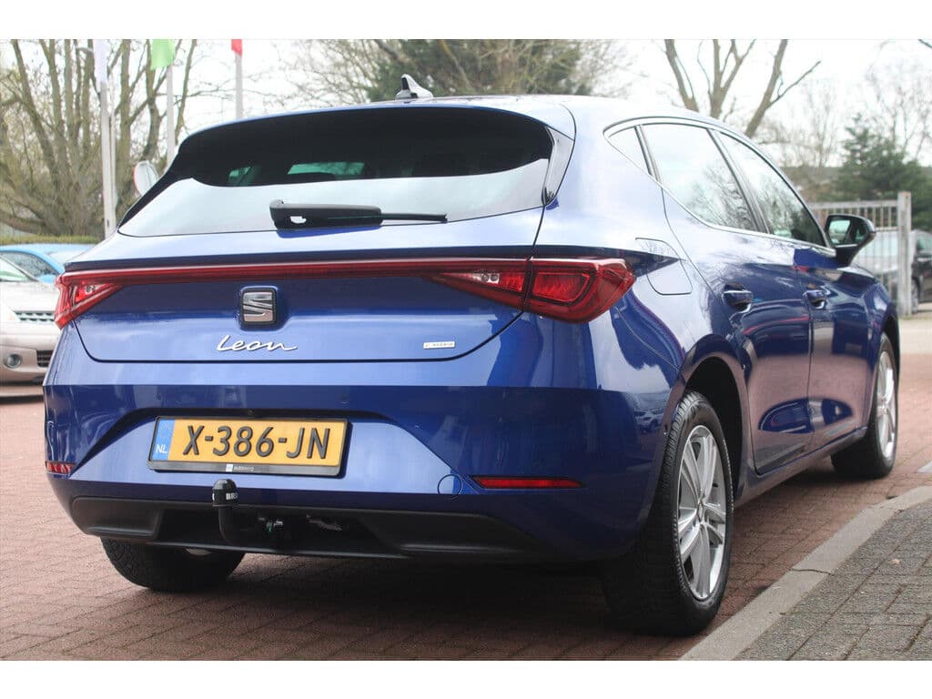 Seat Leon Ehybrid Phev Dsg-6 *Fr* | Trekhaak | Camera | Adaptive Cruise & Climate Control | Stoelverwarming | Half- Leder | Virtual Cockpit | Carplay | thumbnail 4