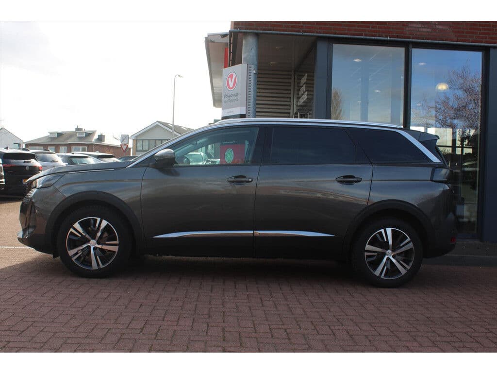 Peugeot 5008 1.2 Puretech *Allure* 7-Pers. | Camera | Carplay | Stoelverwarming | Navigatie | Cruise & Climate Control | Pdc | Privacy | Bluetooth | thumbnail 2