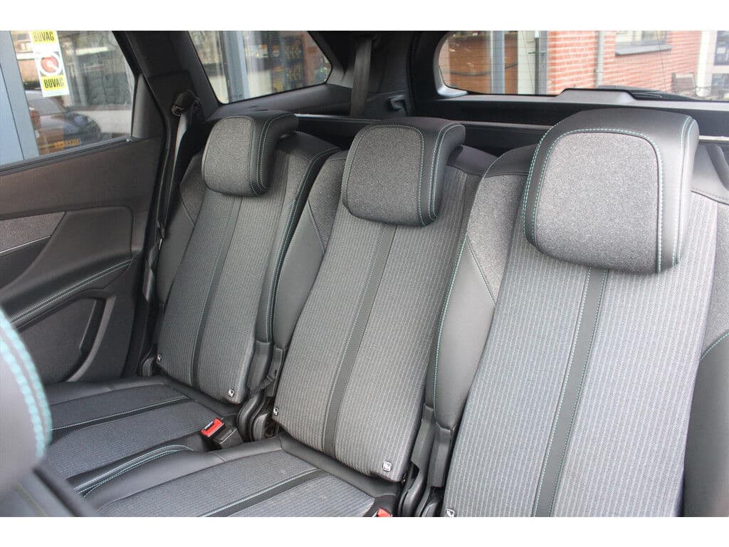 Peugeot 5008 1.2 Puretech *Allure* 7-Pers. | Camera | Carplay | Stoelverwarming | Navigatie | Cruise & Climate Control | Pdc | Privacy | Bluetooth | thumbnail 15