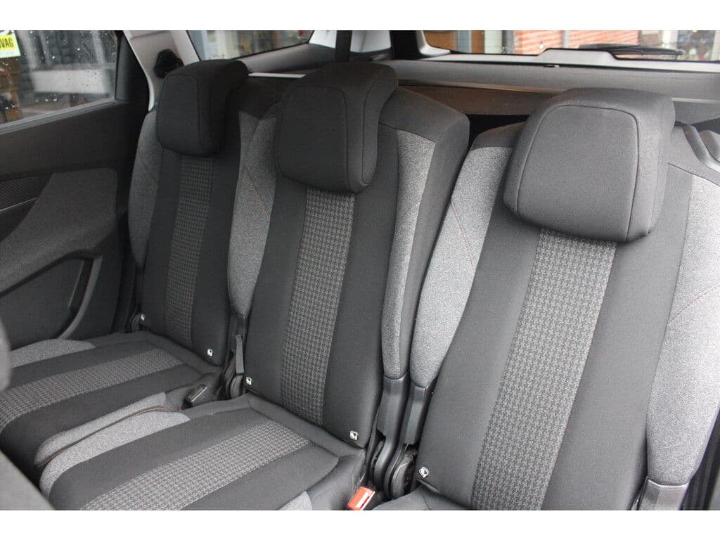 Peugeot 5008 1.2 Puretech *Active* 7p | Carplay | Cruise & Climate Control | Navigatie | Pdc | Privacy | Bluetooth | thumbnail 15