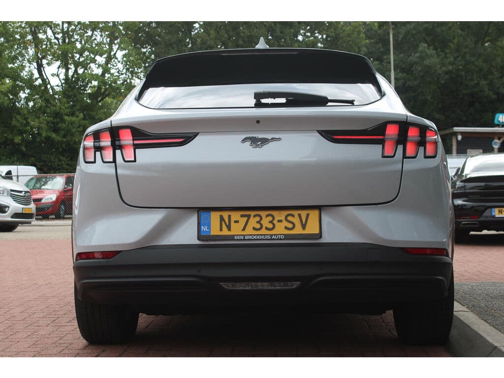 Ford Mustang Mach-E 75kwh | Soh 93.5% | Camera | Vol- Leder | Adaptive Cruise & Climate Control | Stoel & Stuurverwarming | Carplay | Navigatie | Orig. Nl | thumbnail 4