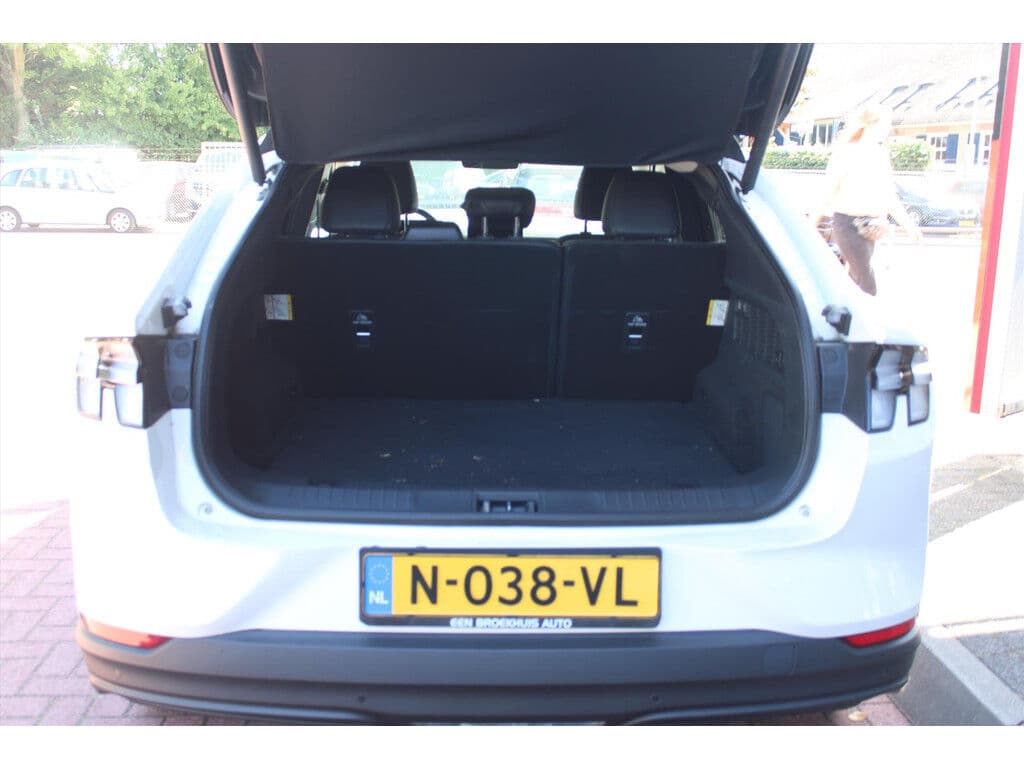 Ford Mustang Mach-E 75kwh | Soh 92% | 360 Camera | Carplay | Adaptive Cruise & Climate Control | Stuur & Stoel Verwarming | Leder | Navigatie | thumbnail 16