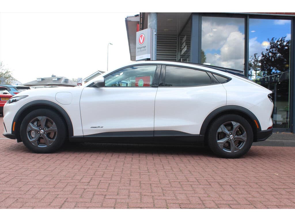 Ford Mustang Mach-E 75kwh | Soh 91.5% | Camera | Vol- Leder | Adaptive Cruise & Climate Control | Stoel & Stuurverwarming | Carplay | Navigatie | thumbnail 3