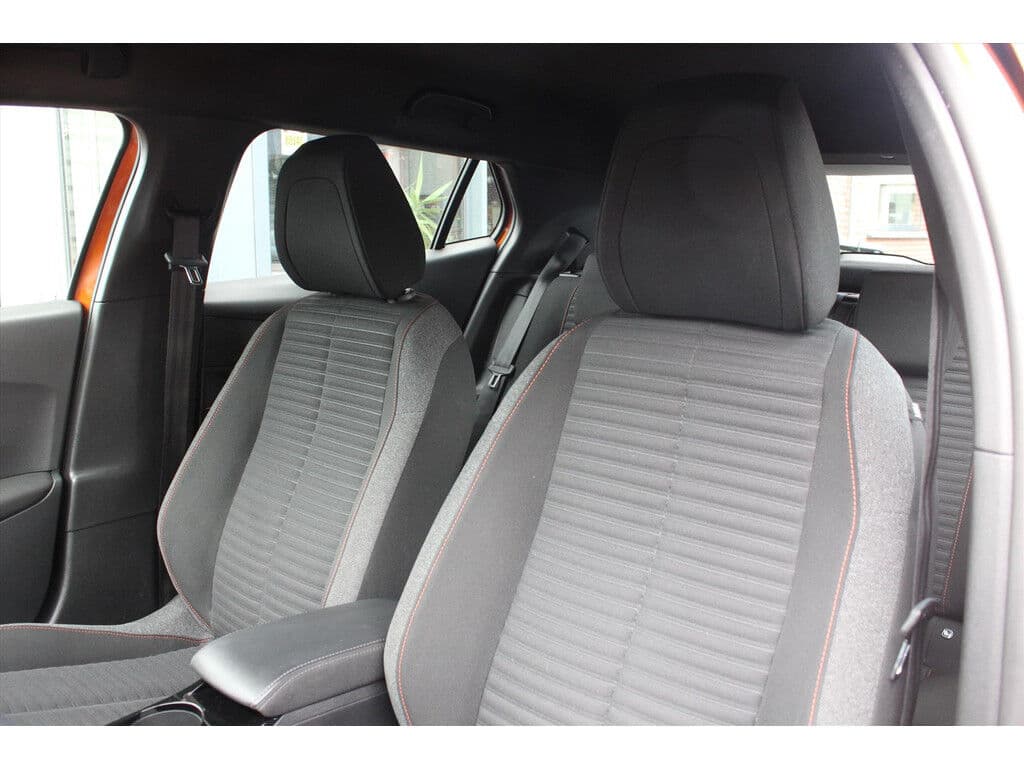 Peugeot E-2008 Ev 50kwh *Active* | Soh 100% | 3 Fase | Carplay | Cruise & Climate Control | Pdc | Navigatie | Bluetooth | Leuk! | thumbnail 16