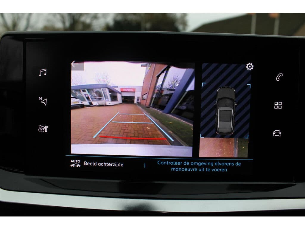 Peugeot E-2008 Ev 50kwh *Gt* | Soh 91.16% | Camera | Carplay | Navigatie | Stoelverwarming | Cruise & Climate Control | Pdc | Privacy | Orig. Nl | Bluetooth | thumbnail 9