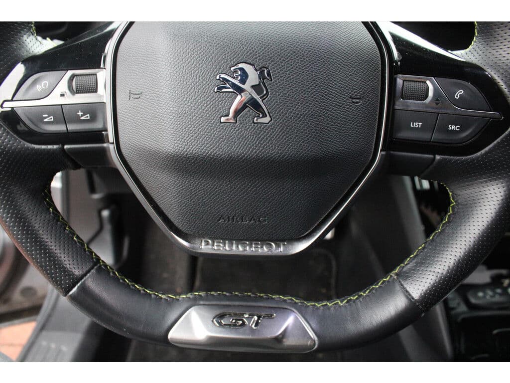 Peugeot E-2008 Ev 50kwh *Gt* | Soh 91.16% | Camera | Carplay | Navigatie | Stoelverwarming | Cruise & Climate Control | Pdc | Privacy | Orig. Nl | Bluetooth | thumbnail 13