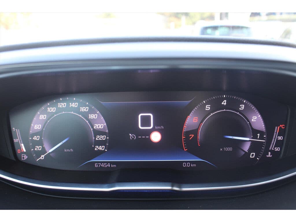 Peugeot 5008 1.2 Puretech *Business* | Trekhaak | Camera | Cruise & Climate Control | Stoelverwarming | Carplay | Navigatie | Orig. Nl | thumbnail 8