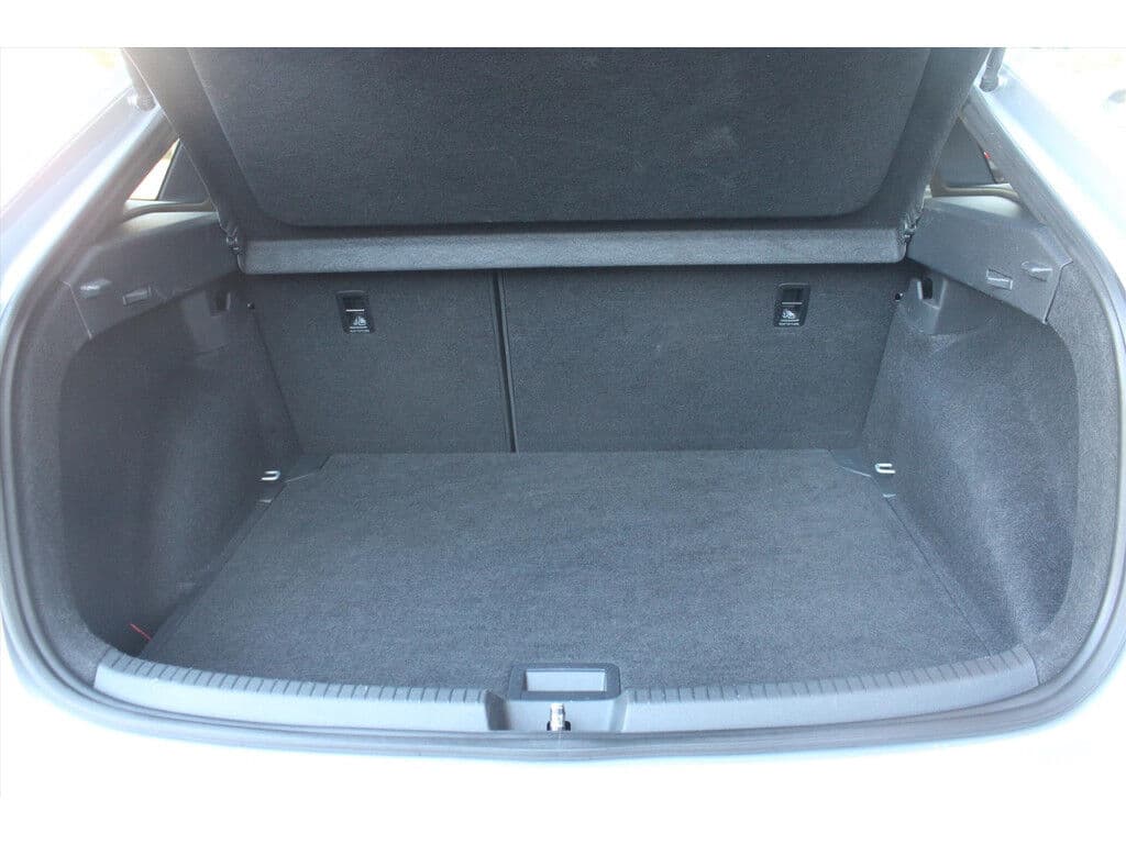 Volkswagen Taigo 1.5 Tsi Dsg-7 *R-Line* | Trekhaak | Camera | Adaptive Cruise & Climate Control | Stoelverwarming | Carplay | Navigatie | thumbnail 15