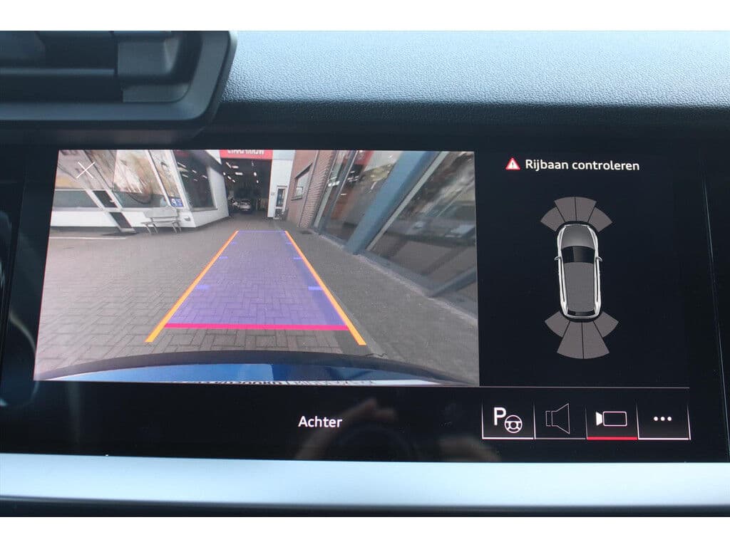 Audi A3 Sportback 35 Tfsi Hybrid *Business* | Carplay | Cruise & Climate Control | Stoelverwarming | Camera | Navigatie | Pdc | Privacy | thumbnail 11