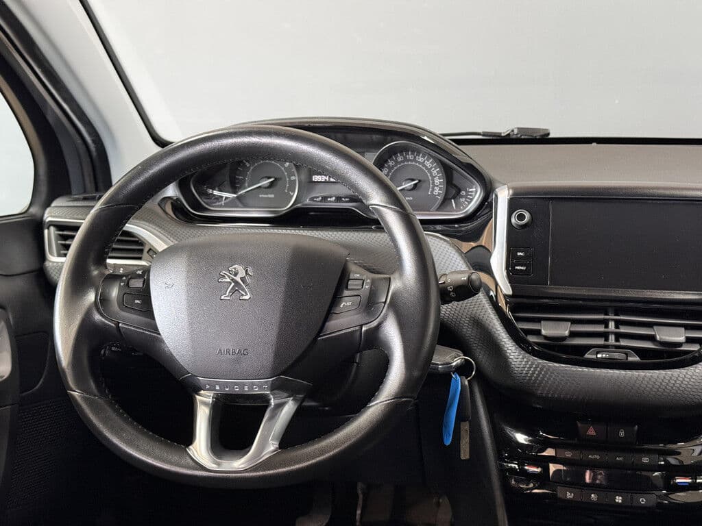 Peugeot 2008 1.2 Puretech Allure | Navi | Cruise thumbnail 14