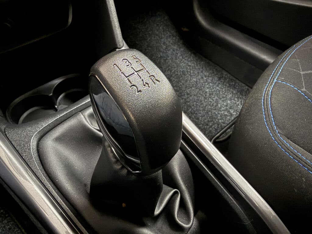 Peugeot 2008 1.2 Puretech Allure | Navi | Cruise thumbnail 16