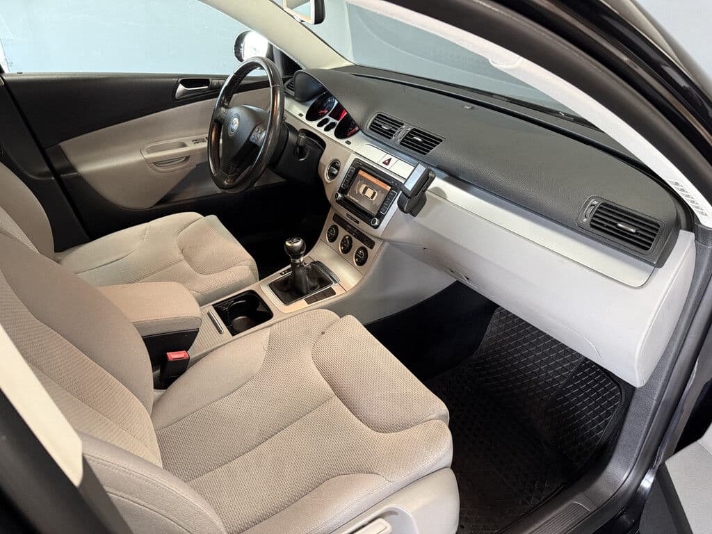 Volkswagen Passat 1.4 Tsi Comfortline thumbnail 6