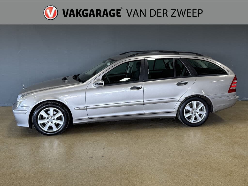 Mercedes-Benz C-Klasse Combi 180 K. Classic thumbnail 2