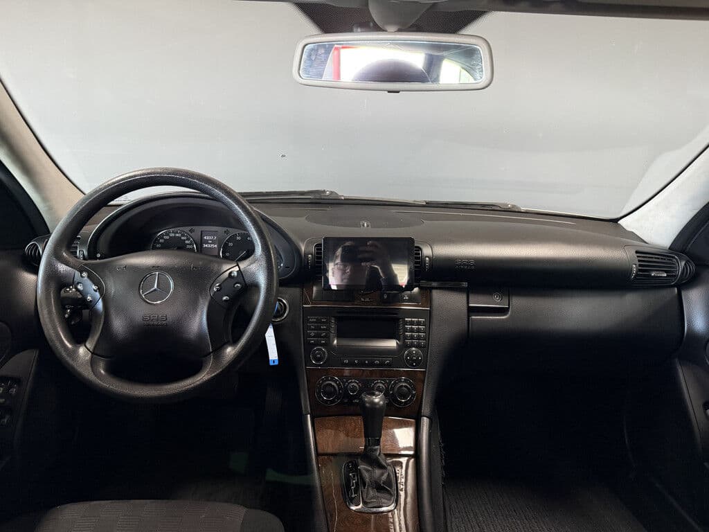 Mercedes-Benz C-Klasse Combi 180 K. Classic thumbnail 10