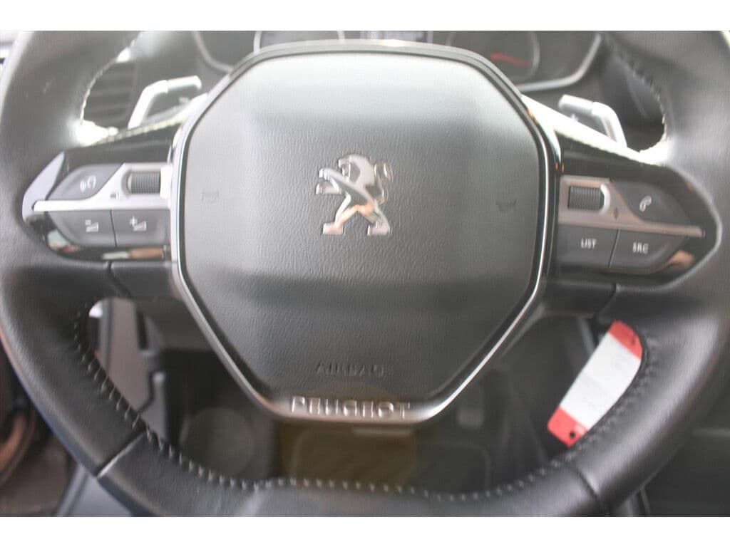 Peugeot 2008 1.2 Puretech *Active* | Nieuwe Distributie !! | Carplay | Camera | Pdc | Cruise & Climate Control | Navigatie | Bluetooth | Orig. Nl | thumbnail 12