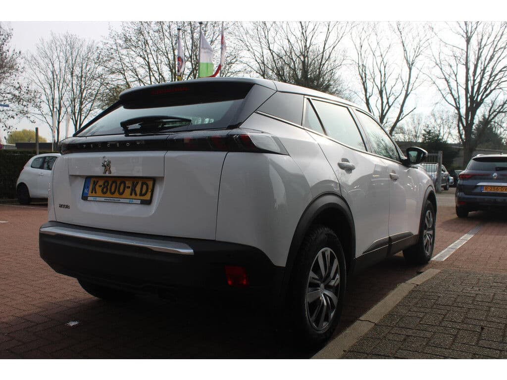 Peugeot 2008 1.2 Puretech *Active* | Carplay | Navigatie | Pdc | Cruise & Climate Control | Orig. Nl | Distributie Vervangen!! | thumbnail 4
