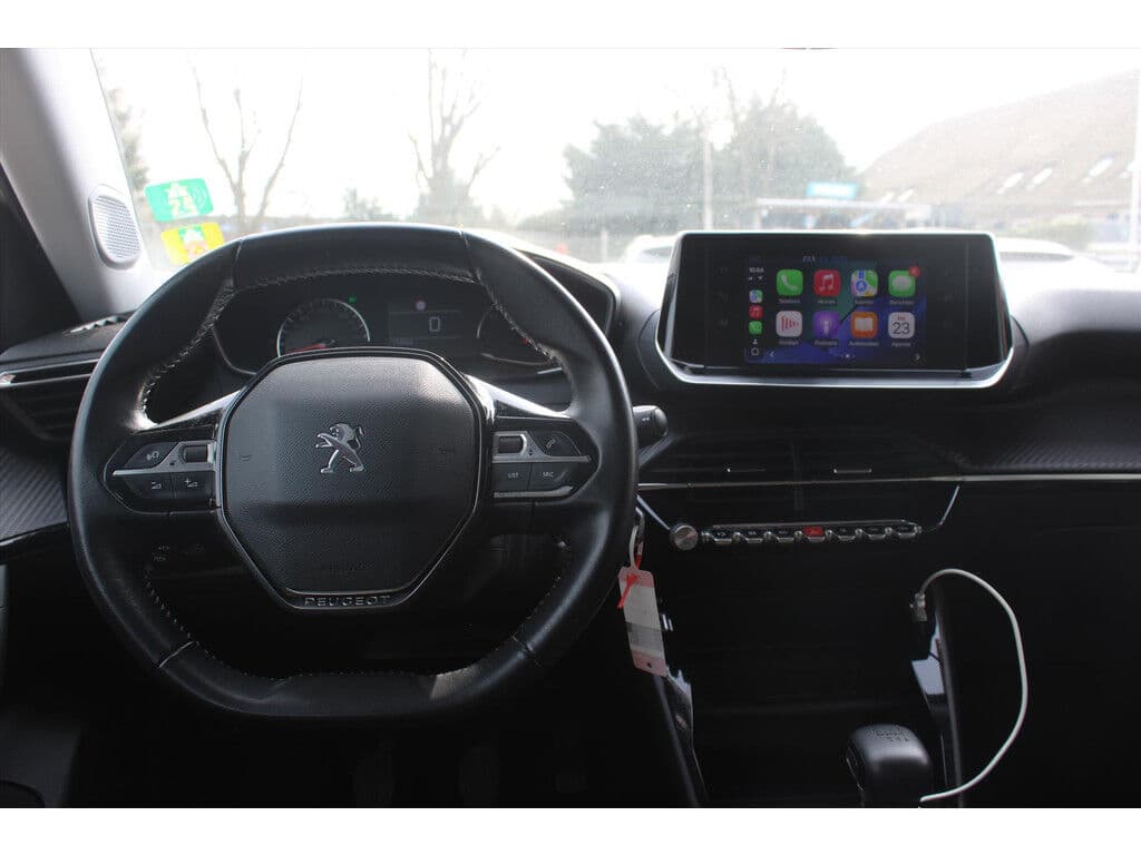 Peugeot 2008 1.2 Puretech *Active* | Trekhaak | Carplay | Pdc | Cruise & Climate Control | Navigatie | Bluetooth | Orig. Nl | Distributie Vervangen ! | thumbnail 6