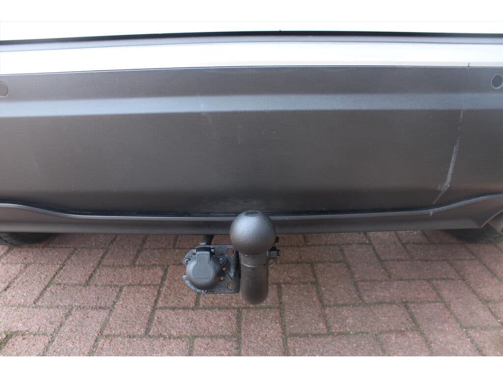 Peugeot 2008 1.2 Puretech *Active* | Trekhaak | Carplay | Pdc | Cruise & Climate Control | Navigatie | Bluetooth | Orig. Nl | Distributie Vervangen ! | thumbnail 17