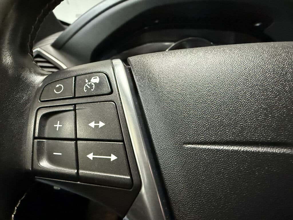 Volvo Xc60 2.4 D5 R-Design Awd | Elektr. Dak | Acc | Afn. Trekhaak thumbnail 14