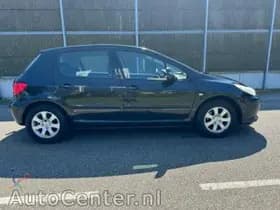 Peugeot 307 1.6-16v Premium Nap/automaat/airco/nwe Apk/cruise Controle thumbnail 6
