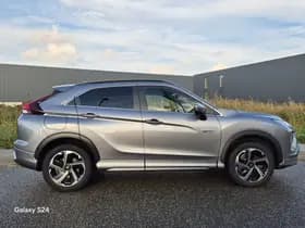 Mitsubishi Eclipse Cross thumbnail 2
