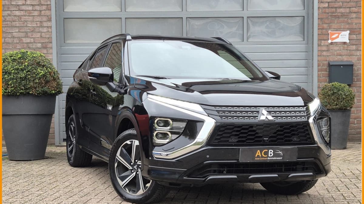 Mitsubishi Eclipse Cross — foto 1