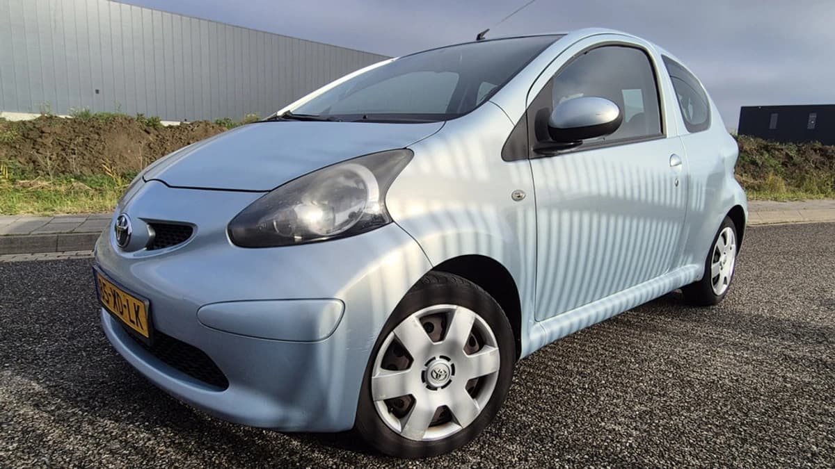 Toyota Aygo — foto 1