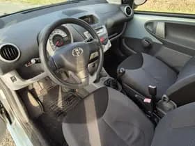 Toyota Aygo thumbnail 7