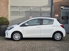 Toyota Yaris thumbnail 11