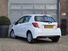 Toyota Yaris thumbnail 7