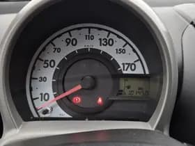 Toyota Aygo thumbnail 13