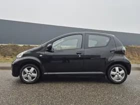 Toyota Aygo thumbnail 3