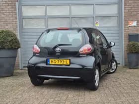 Toyota Aygo thumbnail 5