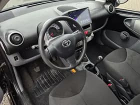 Toyota Aygo thumbnail 7