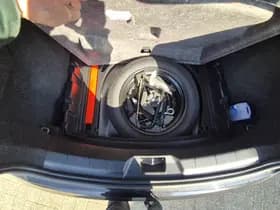 Volvo V40 thumbnail 25